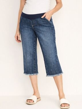 Old Navy Maternity Capri Jeans Size L Blue Denim Stretch Raw Hem Casual Pregnanc
